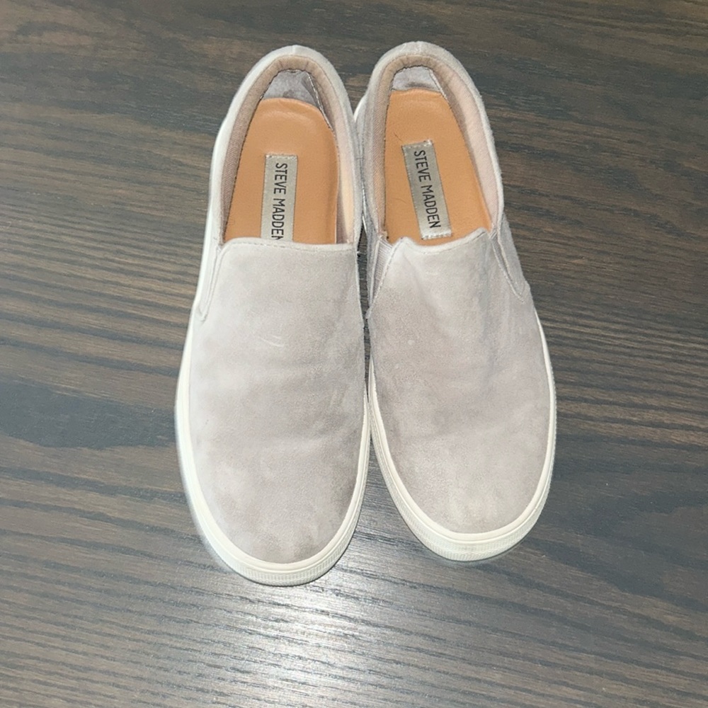 Steve Madden Slip Ons